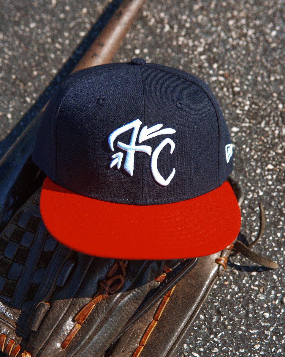 fullcircle_atl's tweet photo. FC Postseason apparel available now⚾️🪓

https://t.co/8dgYYN4184 https://t.co/php44ymOBF