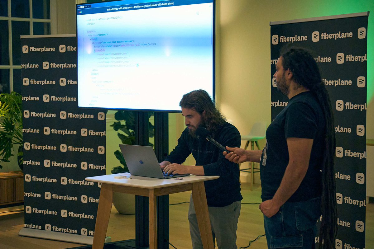 thejsnation's tweet image. #AmsterdamJS Meetup was rock🚀

😎Let’s applaud to amazing speakers @salamaashoush, @rage_monk, @_laurynas

 🙌Huge thanks to @fiberplane

And congrats to winners for React Day Berlin tickets raffle: @shiralizadeh, @AlexDum99543901 🎉

The next JS Meetup🔥shorturl.at/hqEQ8