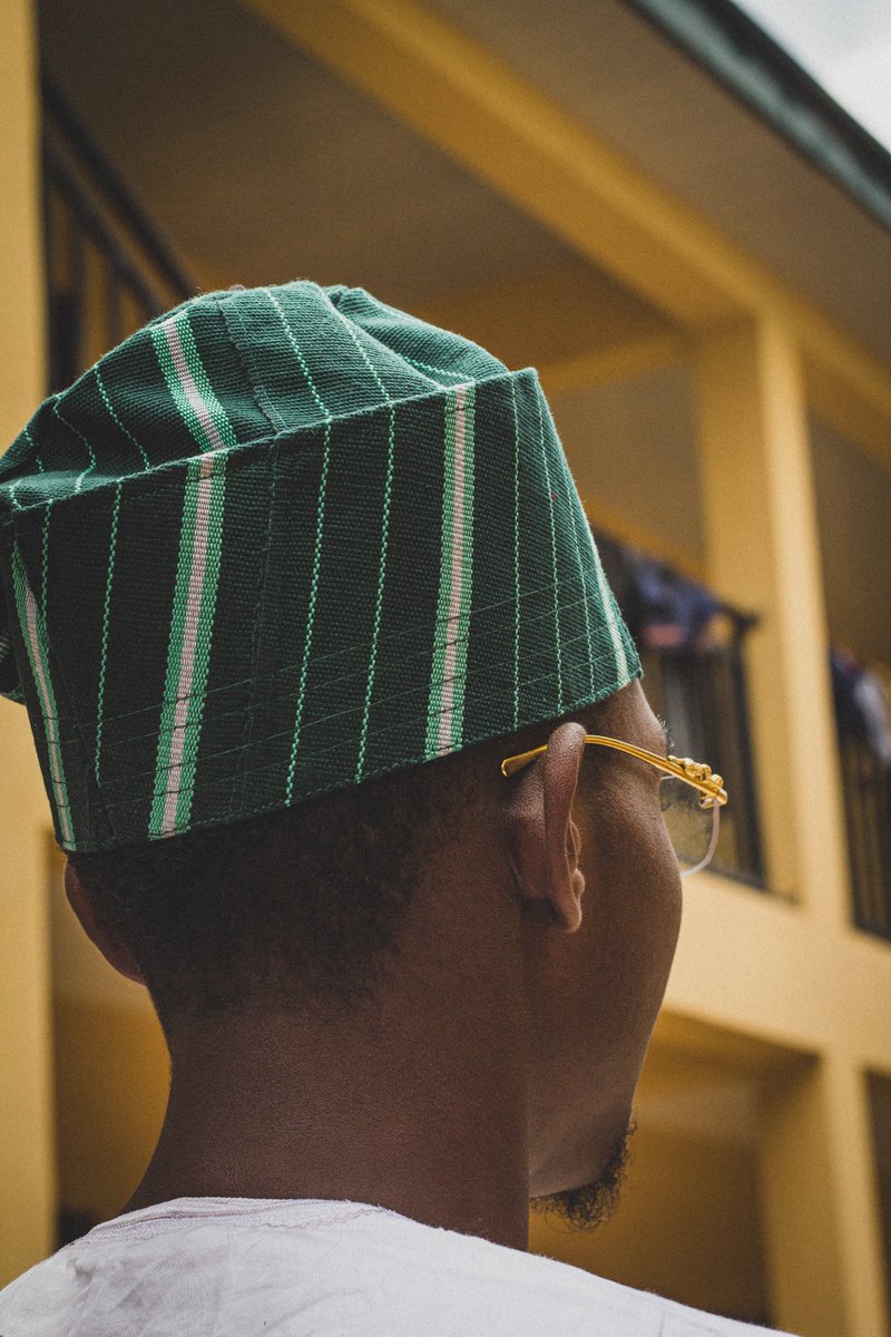 Hobo21252's tweet photo. My name is kamal, I'm from Nigeria, and this is my art.
P.S It's the caps https://t.co/cddhE2Ktmp