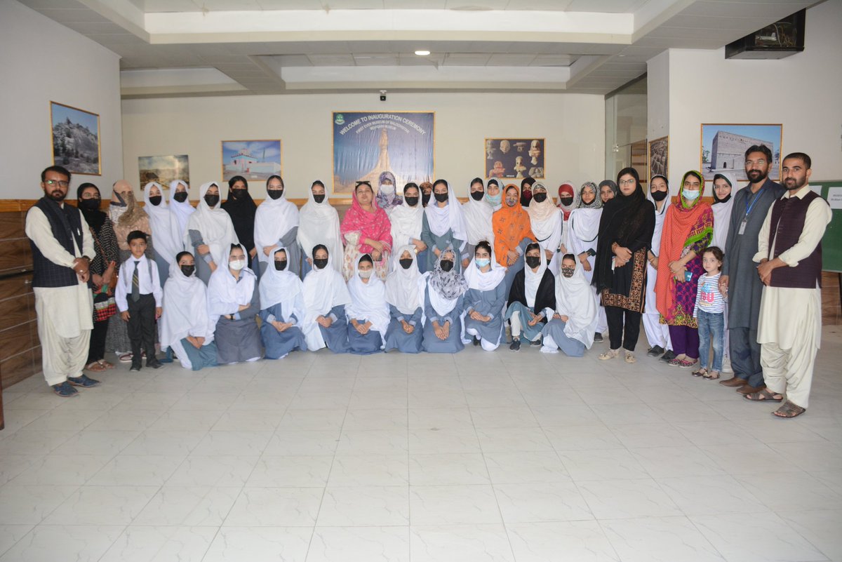 Students of the Allegiance School & College (girls section) visited Mehrghar Museum Quetta. @cs_balochistan @IcomOfficiel @SonOfShaeed @tourism_archive @Manzoor84686643 @pkBritish @BankMuseum @MuseumofLondon @mehrgarh_museum_qta