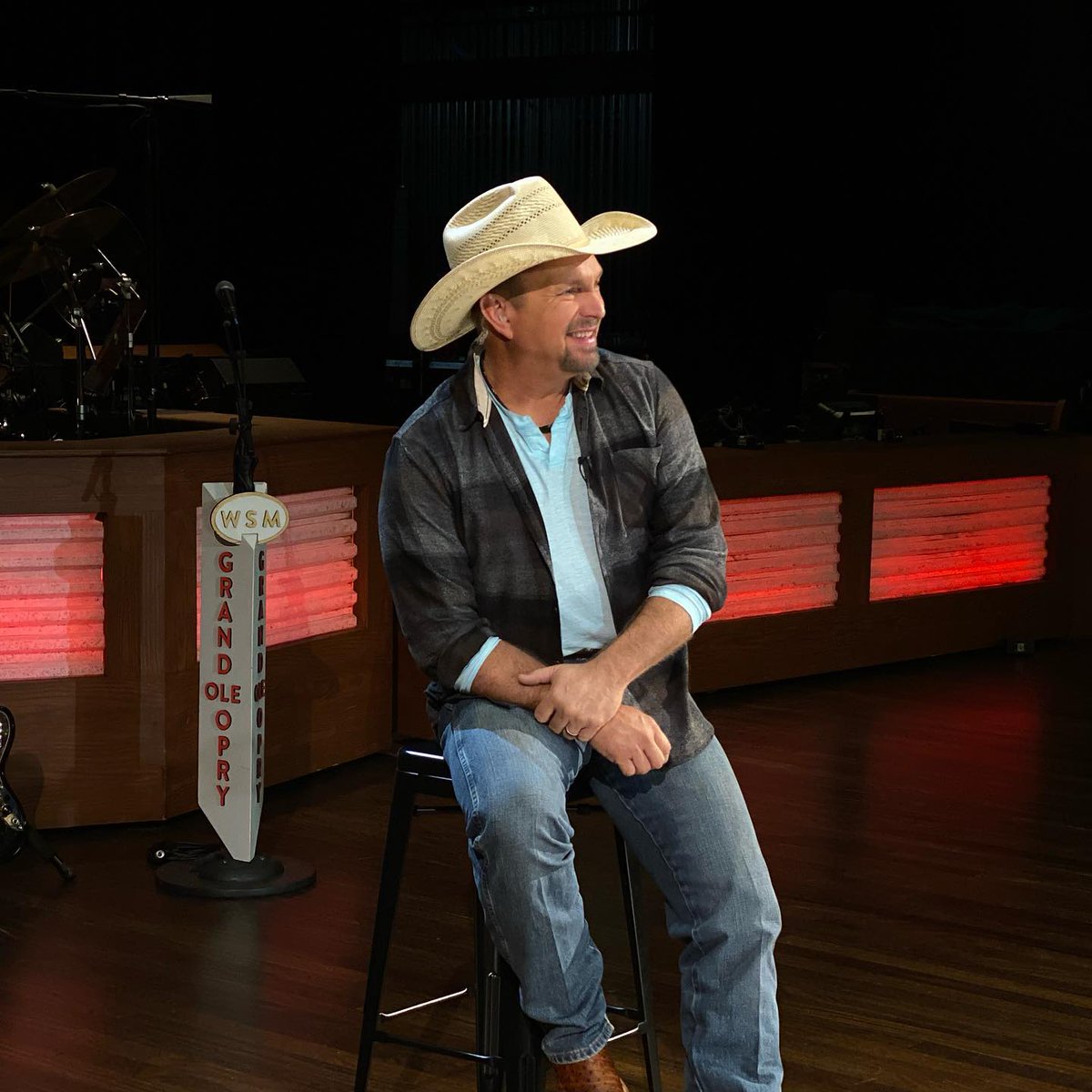 opry's tweet photo. On this day last year, @ashleymcbryde got the surprise of a lifetime on @cbsmornings from @garthbrooks with an invitation to become the newest member of the Grand Ole Opry! 

Hard not to cry re-watching that moment! 
🎥 https://t.co/NjGat7wWCu https://t.co/nuChTdnB2E