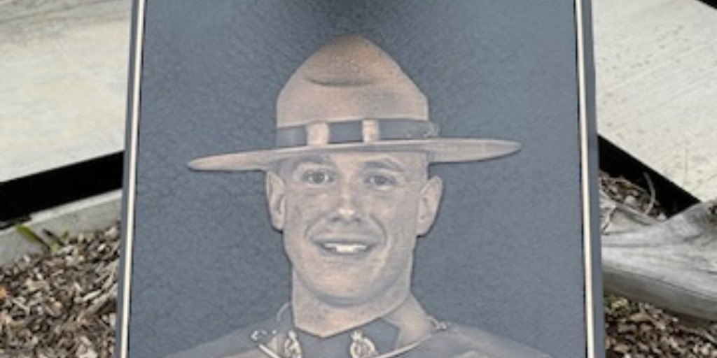 Today, NT #RCMP remember and mark the 16 year anniversary of Cst Chris Worden’s death in the line of duty in Hay River NT.  End of Watch October 6, 2007. #RCMPNeverForget