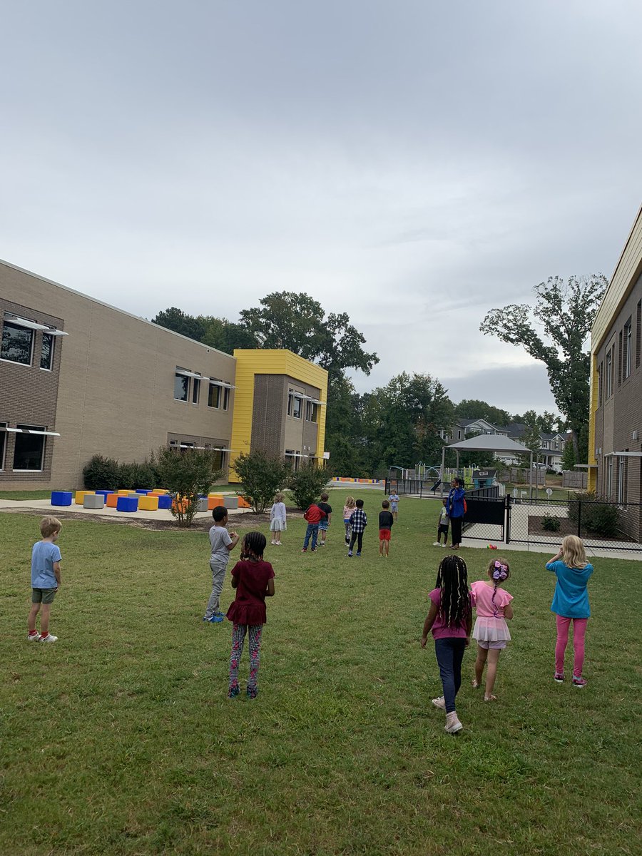 Yes!

Heggerty is fun and engaging!

👀 look at one of our #ConnMagnet Kindergarten classes…..

💡 Student leader

💡 Teacher supporter & modeler

💡 Learners having fun along with learning 

Shout Out Ms. Dickerson (a former Conn Magnet student) as you #illuminatelearning