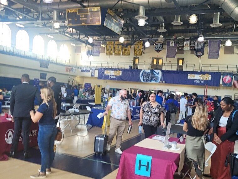 Mari Tere Rojas🍎 tweet media