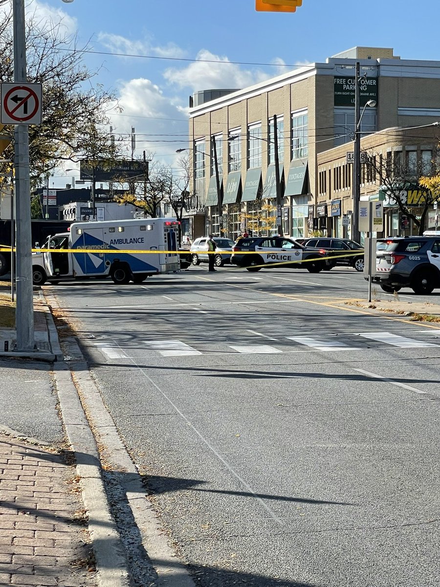 StoptionalTO's tweet image. Anyone know what happened? Looks bad ☠️ dump truck on avenue #stoptionalTO #walkTO