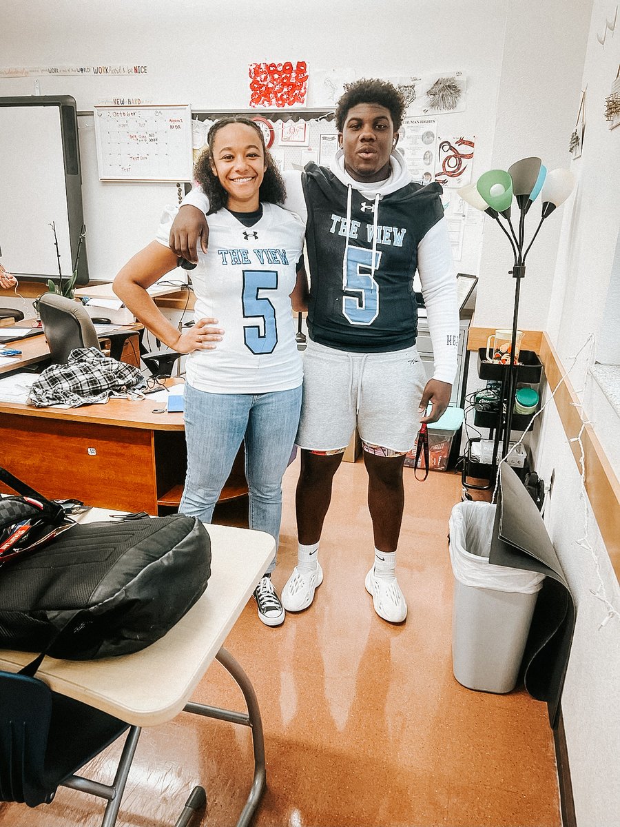 AP (@ap_hull5) on Twitter photo HOCO game today.
Ready to lead our team to 6-0! πͺοΈ
#BlackCloud #Team16
<a href="/CycloneEV/">EVHS Football</a> @coachlowreh HOCO game today.
Ready to lead our team to 6-0! πͺοΈ
#BlackCloud #Team16
<a href="/CycloneEV/">EVHS Football</a> @coachlowreh
