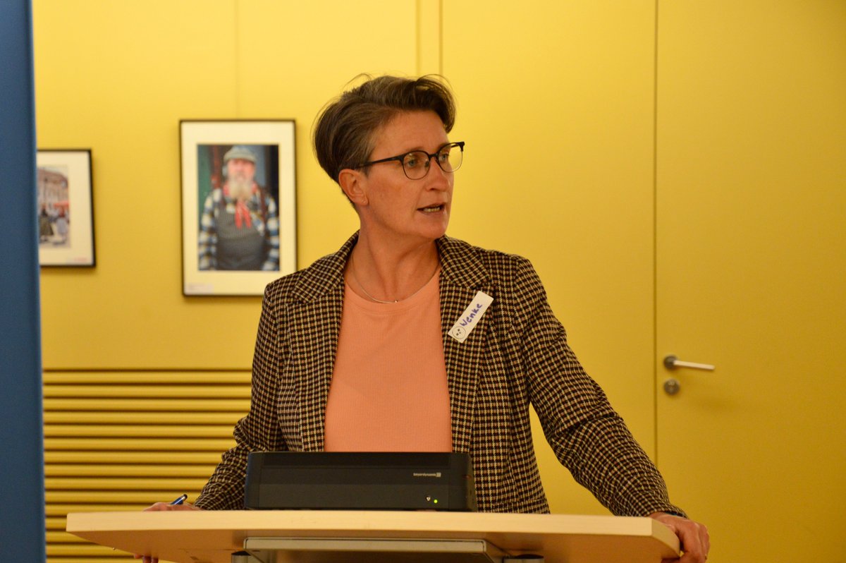 Gestern fand Teil 1 der Veranstaltungsreihe „Dein Weg in die Kommunalpolitik. Ein Abend für Frauen, die sich politisch engagieren wollen“. Danke für den spannenden Austausch. 
Weiter gehts am 2. November in Greifswald ljrmv.de/frauen-kommuna…