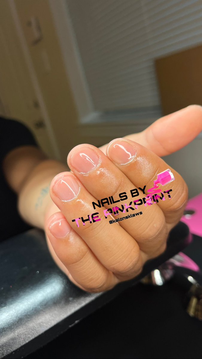 dynialexis's tweet photo. hey #gramfam , iโm @kalonsklaws on insta โญ๏ธ .. book w me for ur manicures & manicure freestyles โค๏ธโ๐ฅ !
#gramblingnailtech #rustonnailtech #latech #ulmonroe https://t.co/TJDYVOi0h4