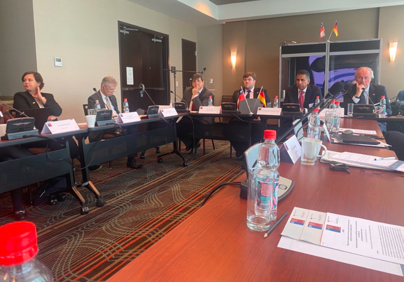 OEA_CICTE's tweet photo. .@machemmc, coordinador regional #ProgramaCICTE de #Resolución1540, explicó en el evento 'Mejorando las capacidades de control de exportaciones para #UNSCR1540', organizado en Santiago🇨🇱 por @BAFA_Bund y @Minrel_Chile, las iniciativas del #Programa1540 para 🇨🇱🇧🇷🇨🇴🇨🇷🇩🇴🇪🇨🇲🇽🇵🇦🇵🇪 https://t.co/CqrSyWGgmv