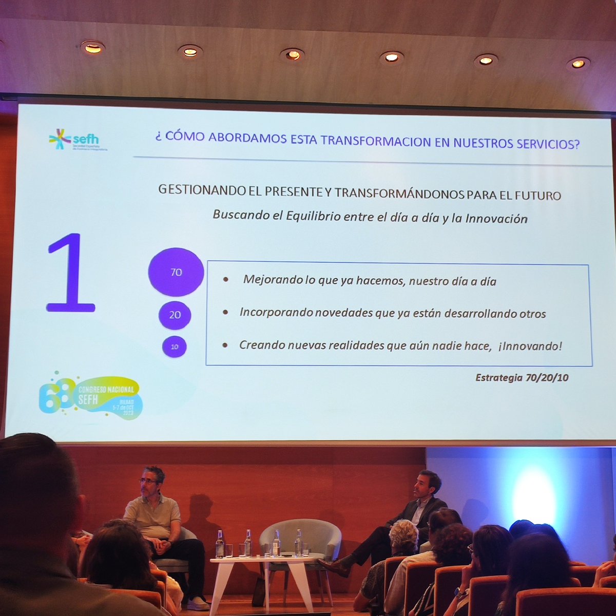 MarceloDomnguez's tweet photo. Clase magistral de innovación práctica #sefh23 María Sanjurjo https://t.co/eGNWyG3O9Y