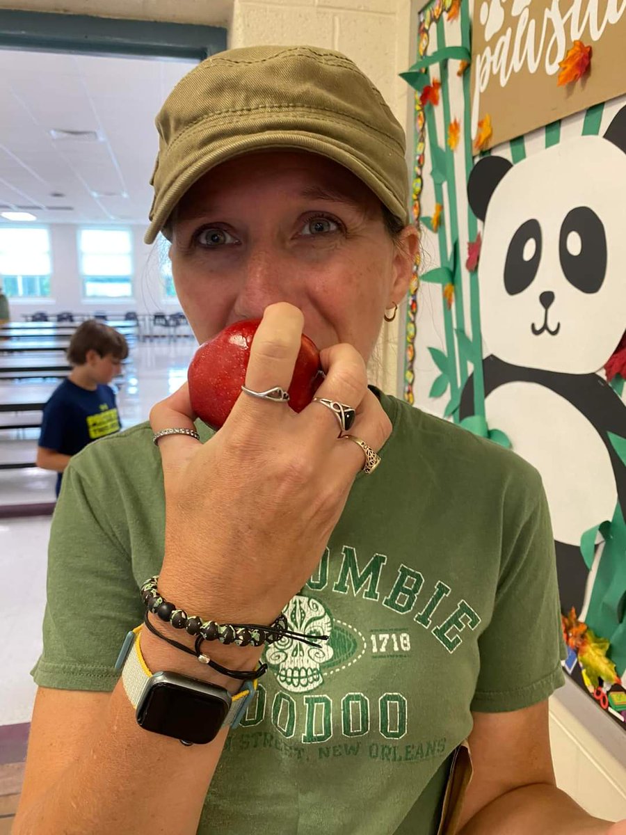 FCPS FoodService tweet media