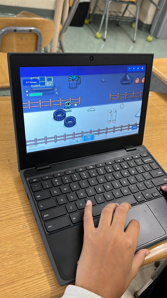 Amanda MacDonald tweet media