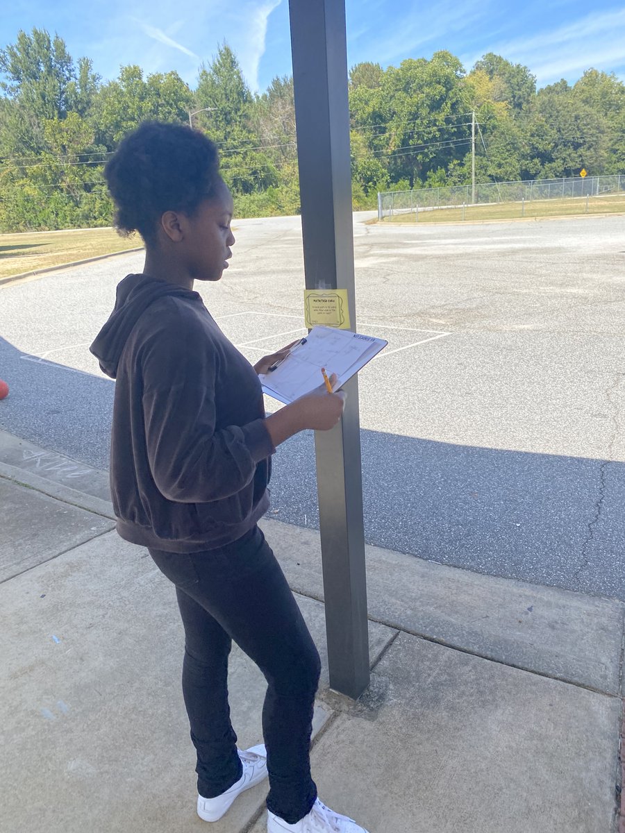 toestrojans's tweet image. It was a beautiful day for a scavenger hunt on Thursday! 5th grade students went on a scavenger hunt for their correct answers by solving conversion word problems. #TOESTrojans #TOESmath