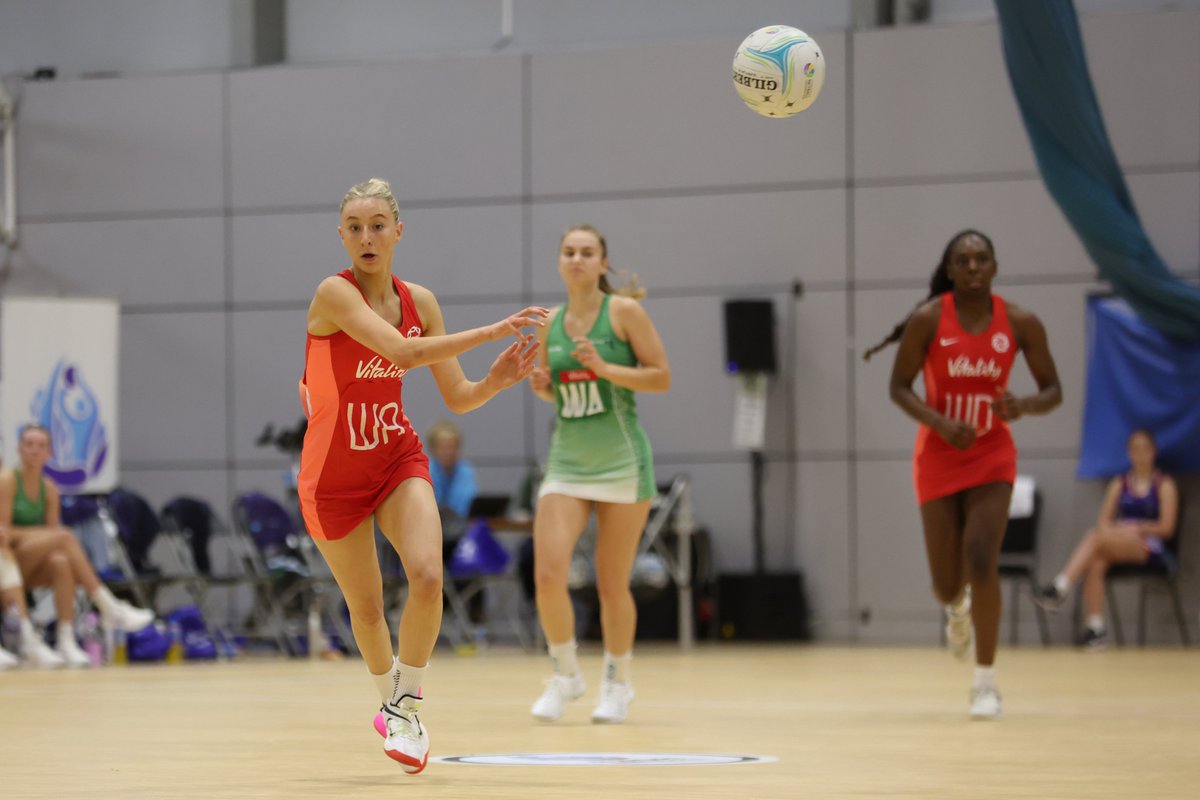 First half snaps 📸

🏴󠁧󠁢󠁥󠁮󠁧󠁿 England U21s have started strong with some accurate shooting from range and strong defensive pressure to pull ahead 31-21 at the break.