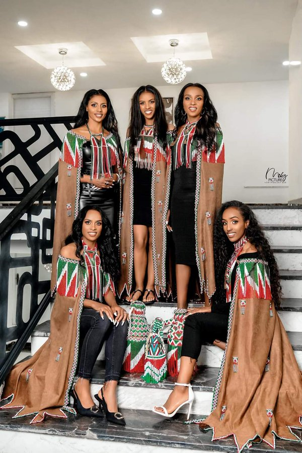 LolaEth0's tweet photo. WOOOOOOOOOOOOOOOOOOOOOOOW 

Go Dibaba Family our Ethiopian Black Diamonds 

Happy #Irreecha2016  

#Ethiopia https://t.co/q4qdXGsmaH