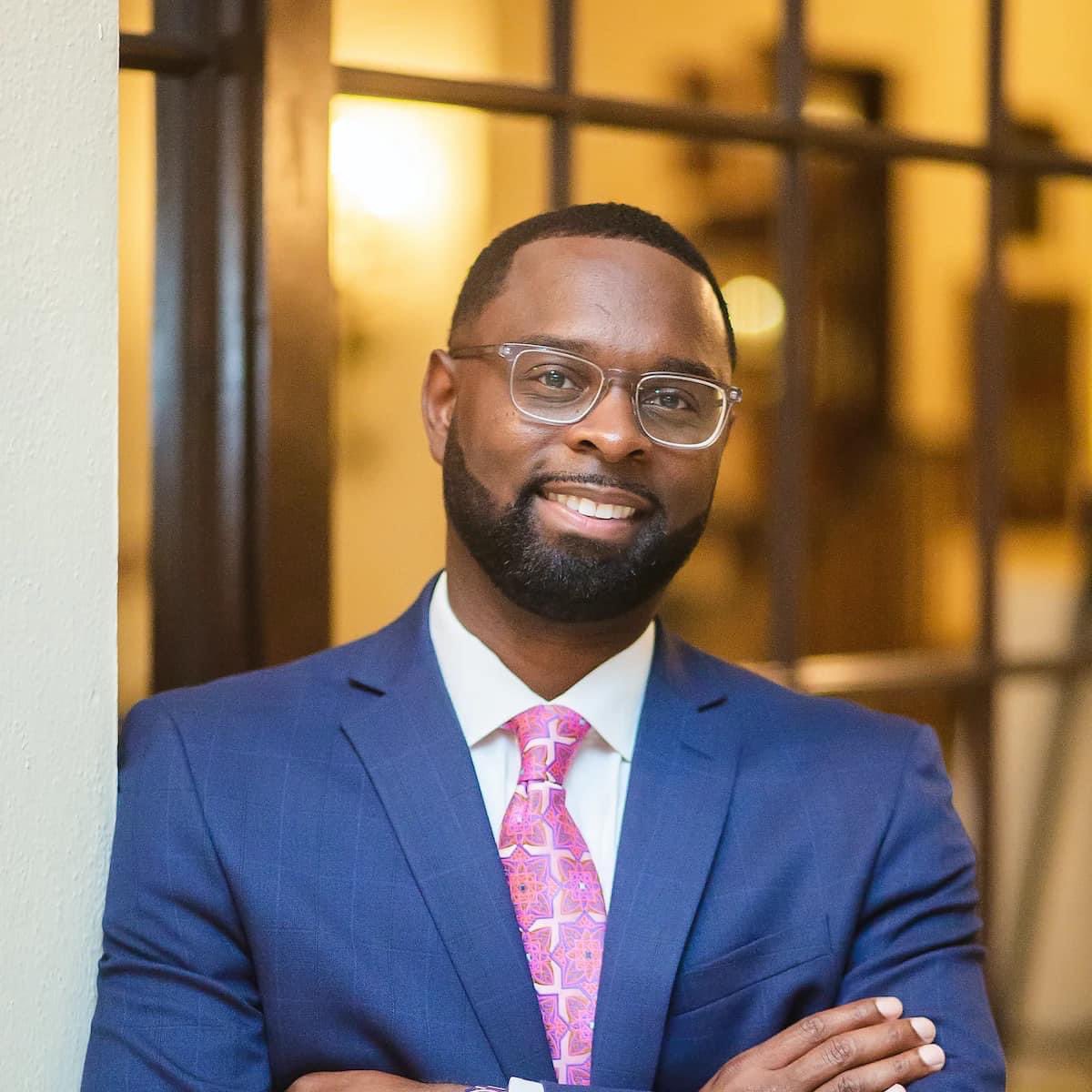 CityOfMemphis's tweet photo. Congratulations to Paul Young, the newly elected Mayor of Memphis! 🏛️🎉 We are eager to join forces for a brighter future for our city. 🌆 https://t.co/gXUuT7xV3u