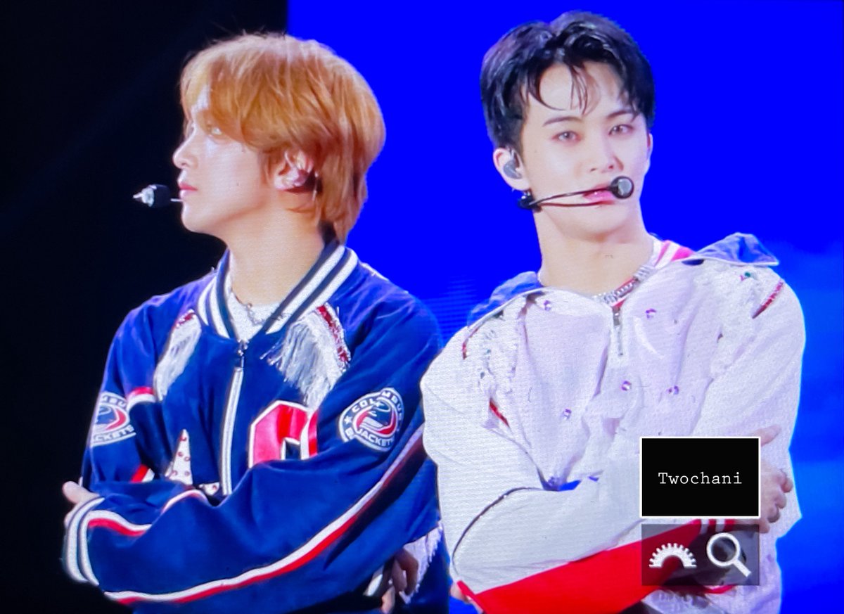 twochani2's tweet photo. 231006 NCT127 FACT CHECK 쇼케이스
팔위아래는 반대인데
포즈는 똑같은거 ㄱㅇㅇ

#마크 #MARK #해찬 #HAECHAN https://t.co/xbHzZT9cQB