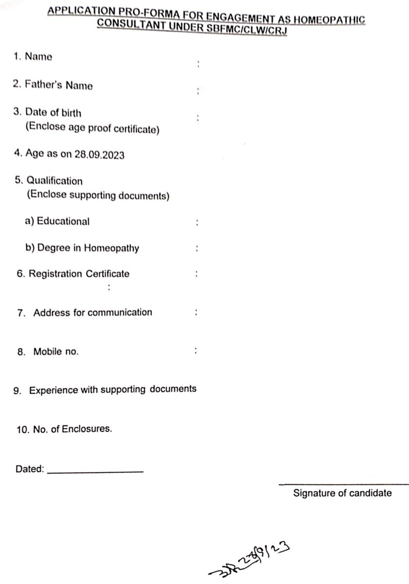 Railwhispers's tweet photo. @RailMinIndia 3. In application form nowhere it is mention of Husband’s name of the candidate to cheat in the published notice, it was done knowingly.
4. Local #Vigilance will not inquire this case as it is matter of GM level.

Grievance Registration No.: DARPG/E/2023/0026712.
@PMOIndia #DGRHS https://t.co/Z3bR3YfFC5