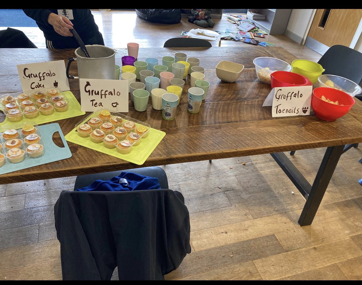 MrsJina2's tweet image. Year 1 also had a Gruffalo feast. Pupils enjoyed a variety of foods as part of their Gruffalo Day experience. @MrsBinnsSMPA @DeltaSMPAyear1 @gillian_gw @delta_ceo @DeltaSouthmere 

#GruffaloDay
#GruffaloFeast
#DeliciousFeast
#AdventurousDay
#DeltaAcademiesTrust
#Bradford
#Journey
