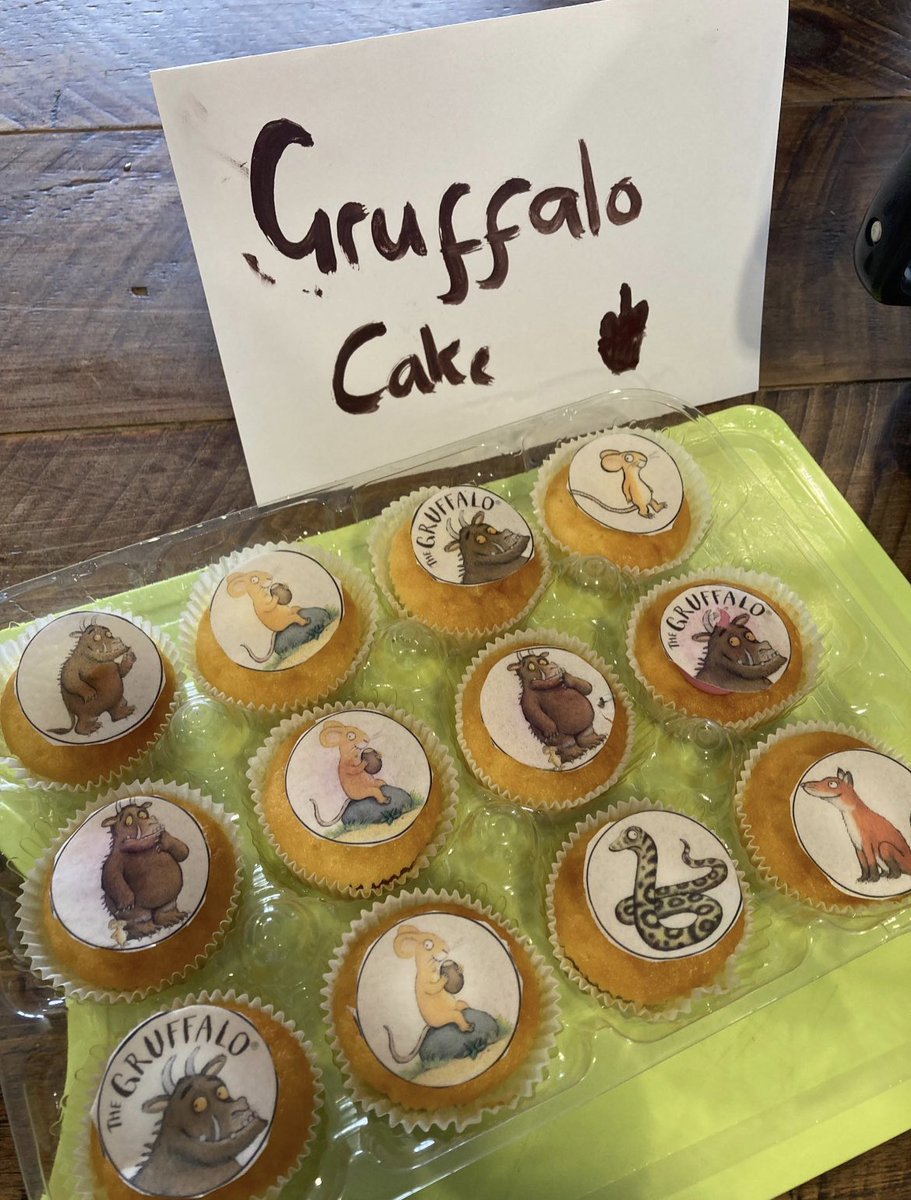 MrsJina2's tweet image. Year 1 also had a Gruffalo feast. Pupils enjoyed a variety of foods as part of their Gruffalo Day experience. @MrsBinnsSMPA @DeltaSMPAyear1 @gillian_gw @delta_ceo @DeltaSouthmere 

#GruffaloDay
#GruffaloFeast
#DeliciousFeast
#AdventurousDay
#DeltaAcademiesTrust
#Bradford
#Journey