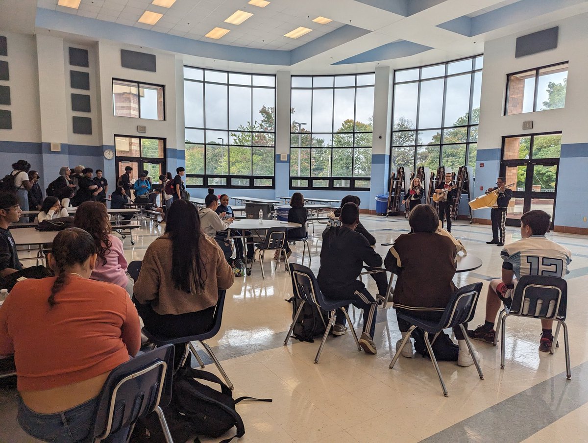CburgWL's tweet photo. @Cburg_Coyotes Mariachi to celebrate HHM @MCPSEspanol https://t.co/Xnodhl4JQ0