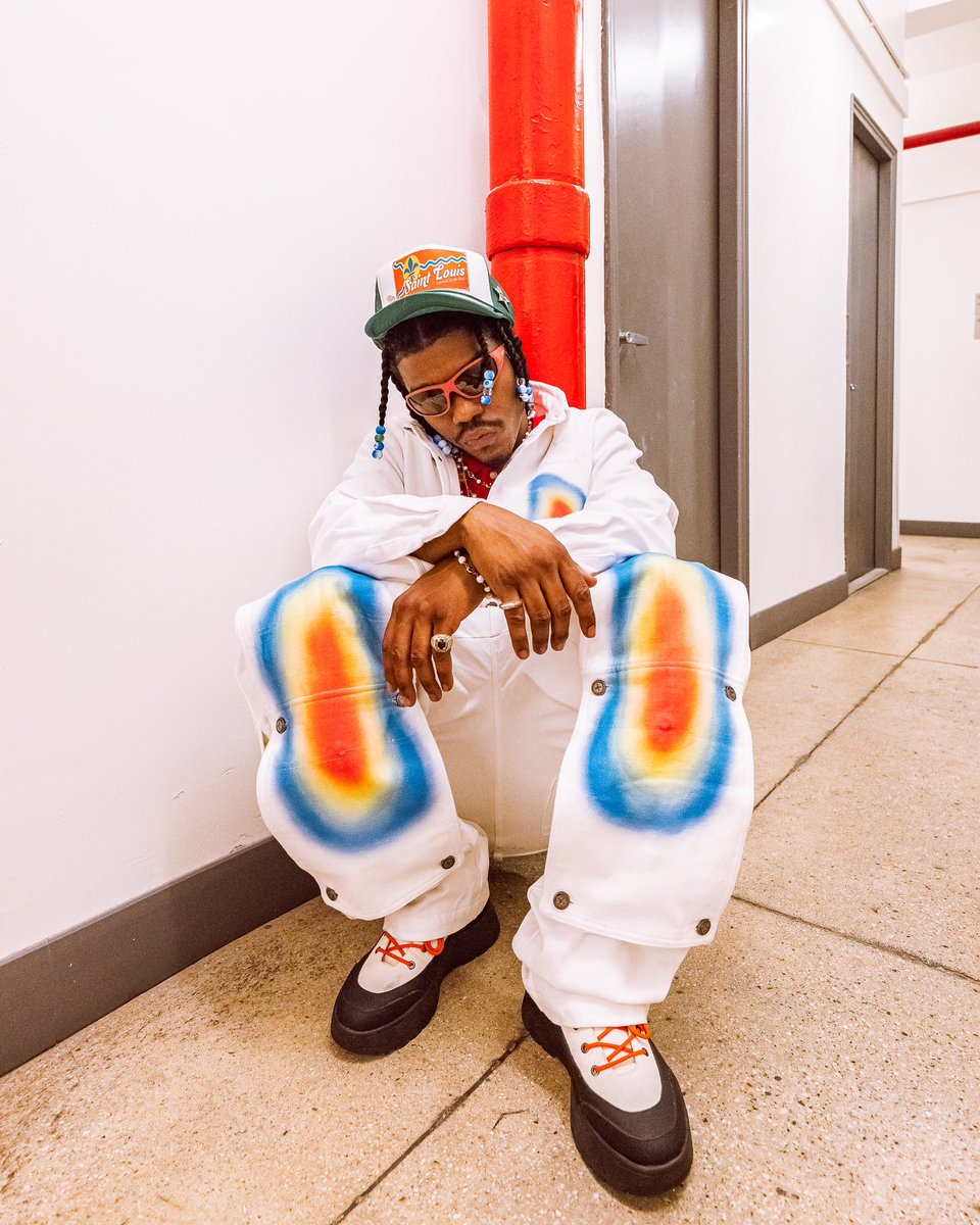 JaelinCollier's tweet image. I’m Jaelin from STL, and this is my art.