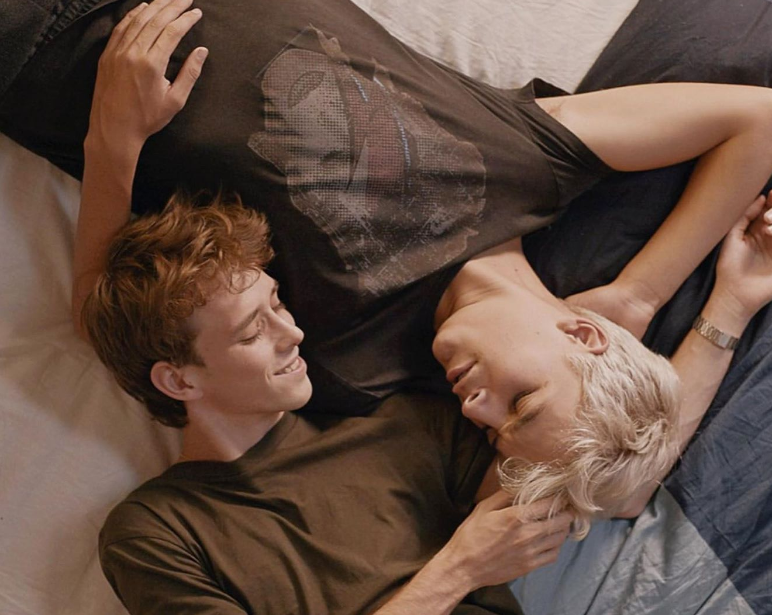 skamvrse's tweet photo. watch 7 remakes of the same storyline in 7 vpns in 7 different languages you just had to be there https://t.co/D6ayLz7mG9