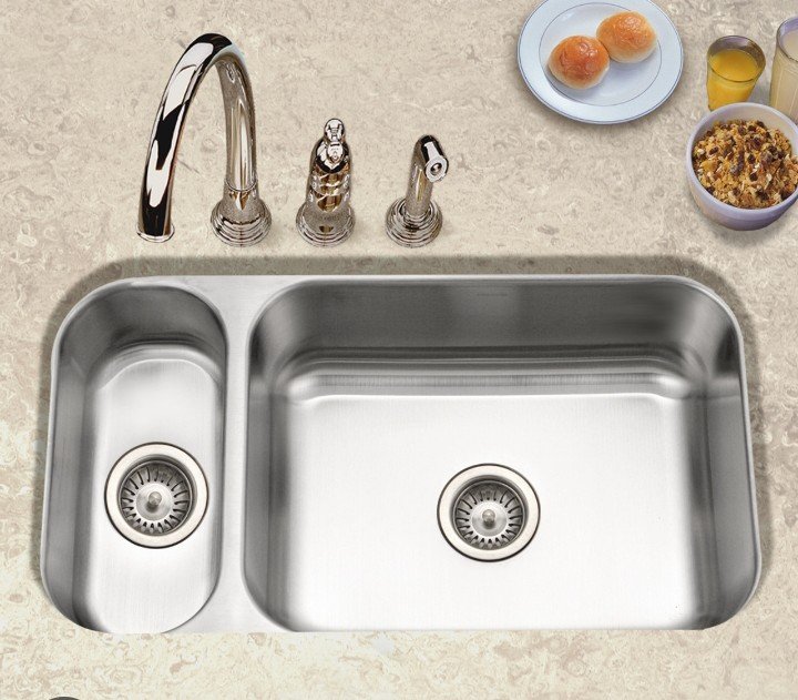 bwilliamsnonum's tweet photo. @afrosabi I've always preferred the single and that's what I have in the home I own. However, the place I'm temporarily renting has a basin similar to this, and I love it. I'm thinking about replacing the one in my house with one like it. Still not a fan of the traditional double basin. https://t.co/6Eefnx0UJF