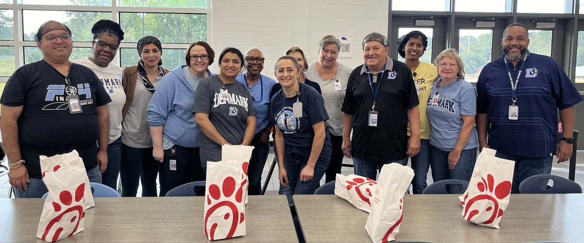 Congratulations to our fantastic cafeteria staff as they earned a perfect 100 score from the Health Inspector! Thank you Ms. Silvers and crew for all your hard work!