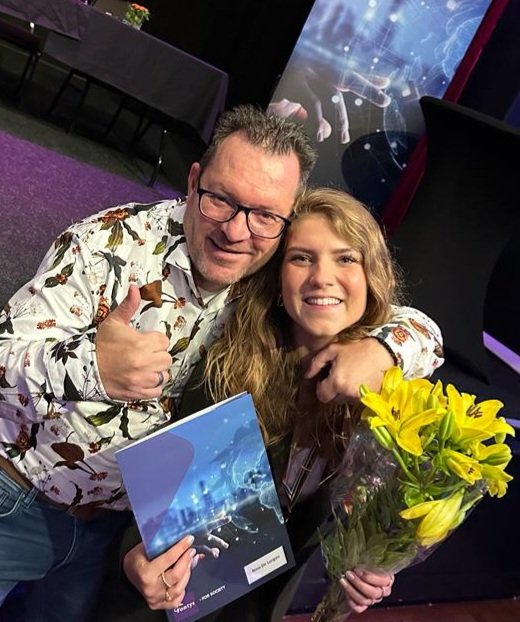 Trots op dochterlief. Geslaagd als pedagoog!!