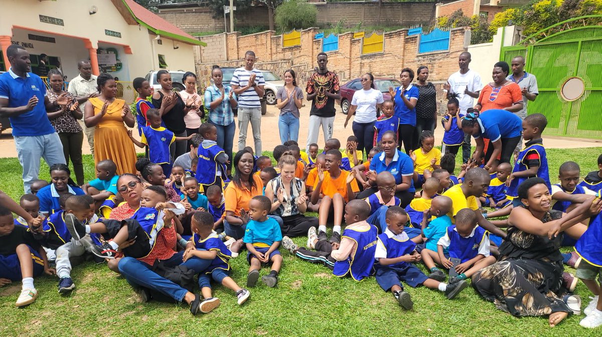 AutismeRwanda's tweet photo. 1/4. Today, Ambassador @AmbEinatWeiss of @IsraelinRwanda visited the @AutismeRwanda school, thanking @DuquesneRosine for her idea to establish a special school that assists children with autism in their education and promises advocacy and support for children with autism. https://t.co/oUg60mvsIh