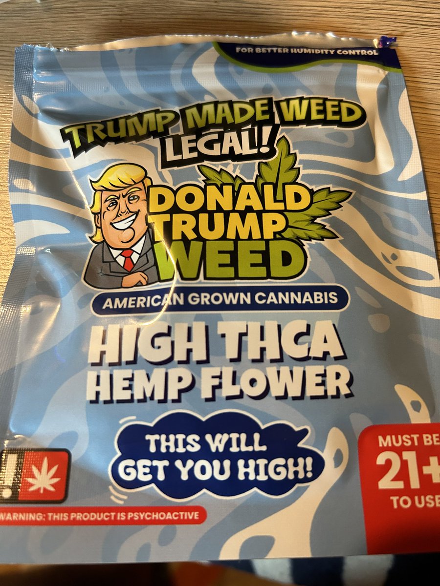 BudVizion's tweet photo. Would you smoke this? Yes or No
For Trump haters and Really religious folks only
#CannabisCommunity
#Weedlovers
#weedlife
#cannabiscultire
#weedmob
#shrooms
#mmemberville
#cdboil https://t.co/vbYllKIJMo