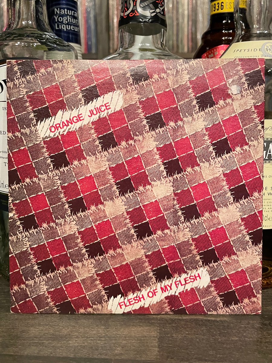MILEHIGHCLUB202's tweet photo. ほな7いこか
ORANGE JUICE / Flesh Of My Flesh [’83 Black Records / Polydor --- OJ 4]
#OrangeJuice #FleshOfMyFlesh #RipItUp #DennisBovell #EdwynCollins #DavidMcClymont #MalcolmRoss #ZekeMany #vinylbar #musicbar #レコードバー #mhc06102023
https://t.co/R82xHQEUGH https://t.co/WwMNu0BQ3I