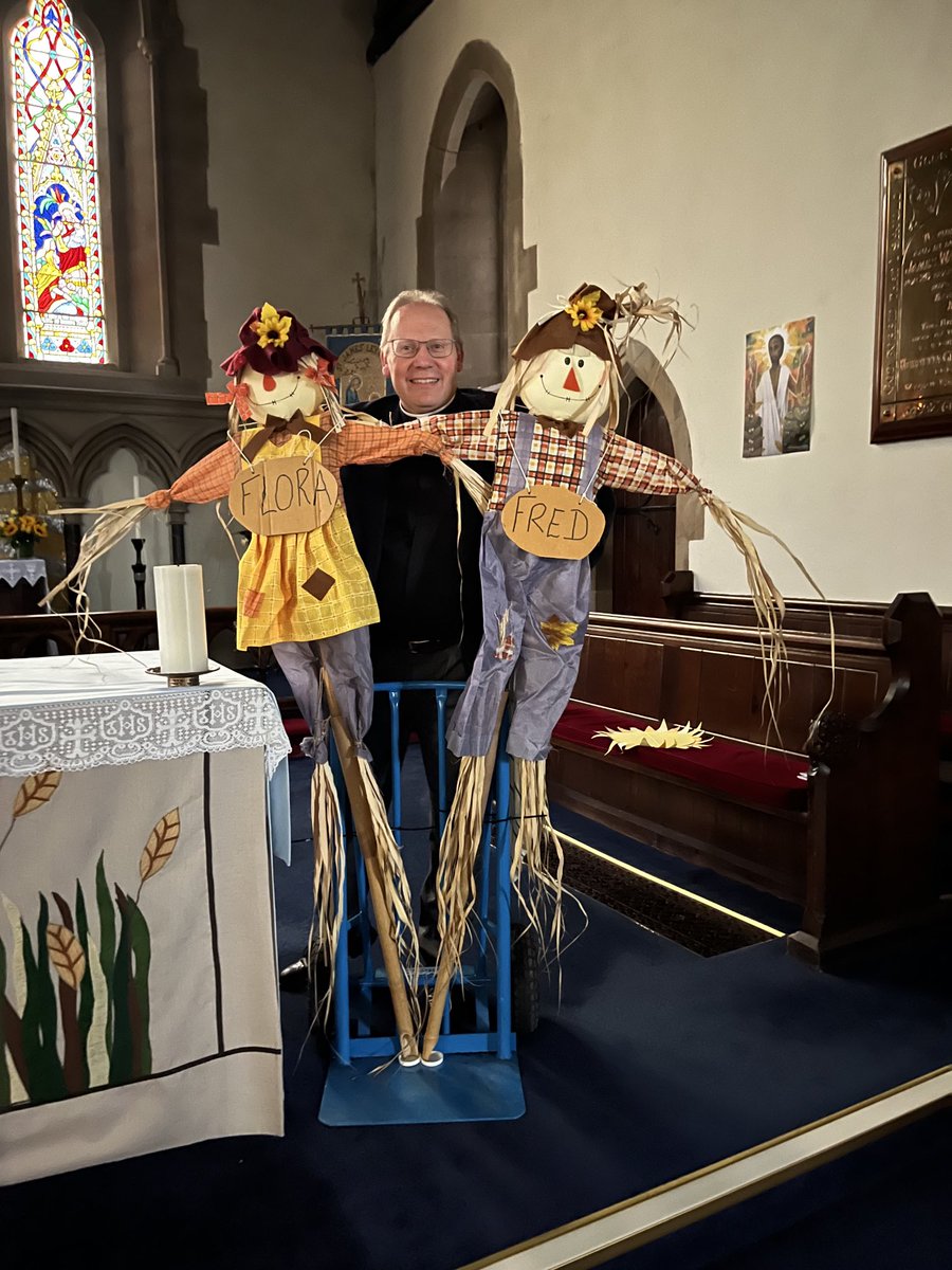 The Dean is out on parish mission with Fred &amp; Flora in the Parish of St James Leyland. ⁦<a href="/bbcathedral/">Blackburn Cathedral</a>⁩ ⁦<a href="/cofelancs/">The CofE in Lancashire (Blackburn Diocese)</a>⁩ messy church tomorrow morning @ 11.00, food and quiz night tomorrow evening at 7.00 and Harvest service on Sunday @ 10.00 with Pet Service @ 2.00pm