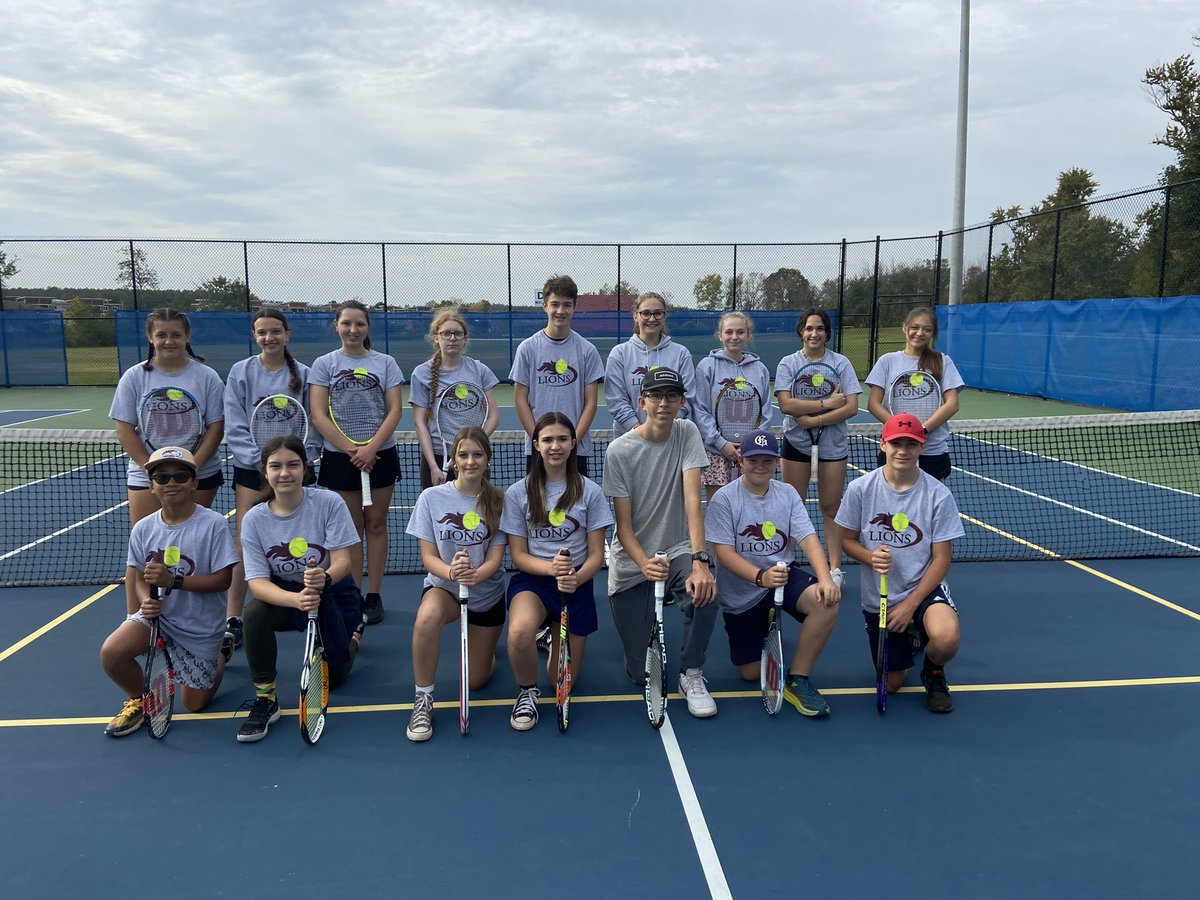 Congrats Lions Tennis team for an excellent showing at preD10 tourney. 1st place Girls dbls Allison & Natalie, 2nd place Mixed doubles Johnny & Emma, and Girls dbls Savannah & Hayley. 3rd place to Girls dbls Maya & Marilena, 4th place Boys dbls Michael & Lucas. Good luck at D10!