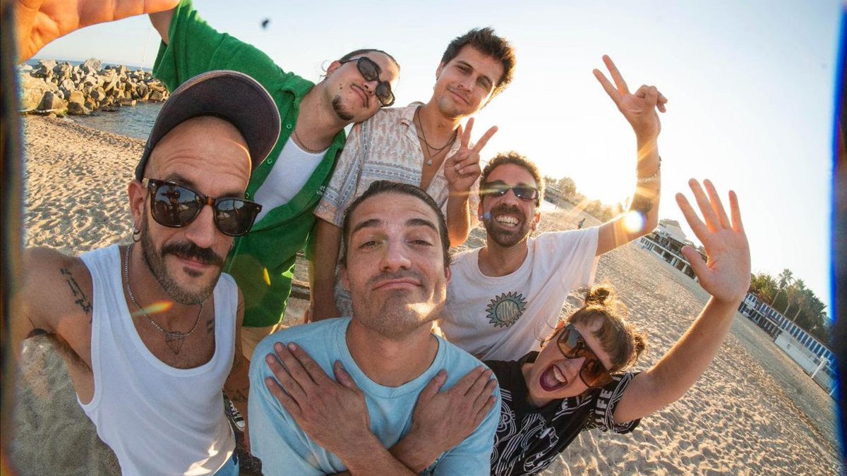 💥 DIVENDRES CANÇONS NOVES: tenim a punt les d'<a href="/elscatarres/">ELS CATARRES 🪂 PARACAIGUDISTES</a>, @joanmioliver, <a href="/reiinagrup/">REÏNA</a>, <a href="/figaflawas/">Figa Flawas</a>, <a href="/pvallsb/">paula valls</a>, @sabanagrup, etc etc etc fins i tot els 20 segons de la nova de <a href="/LaLudwigBand/">La Ludwig Band</a> (amb un xic d'info extra).

📻 14h NOTA DE VEU #NotaiCat amb en <a href="/franclluisgiro/">Franc Lluis Giró</a>.