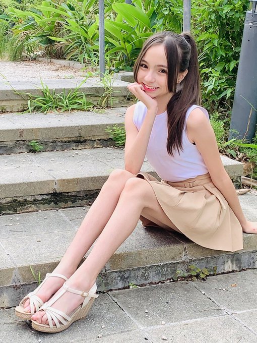 Twitterのコスプレ画像17