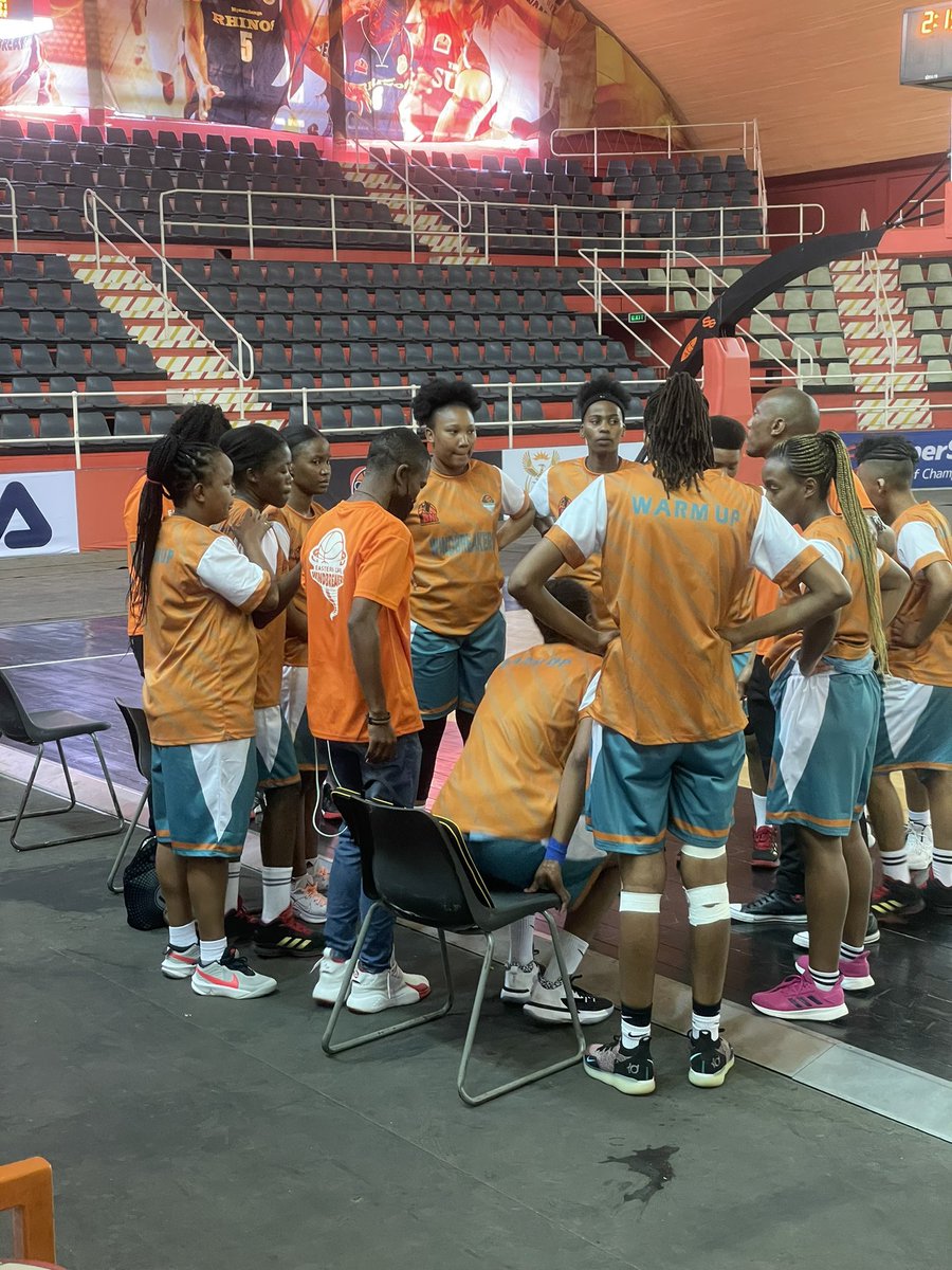 CoachLustar's tweet photo. #UnleashTheBrand 👊🏾 as we launched the women #BNLSA section ⛹🏾‍♀️ as 2021 was a great year back from #Covid_19 to #WomandlaInSport 🏆 #EveryShotCounts🏀 https://t.co/0c1Eu0YON3