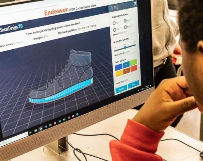 Did you know that 1 in 5 new jobs are STEM jobs? Get your pupils inspired and ready for their futures with Endeavour! Our interactive course lets them explore what STEM career might suit them, and is free and fun! Learn more at bit.ly/3tboCNu 👩‍🔬👨‍🔬