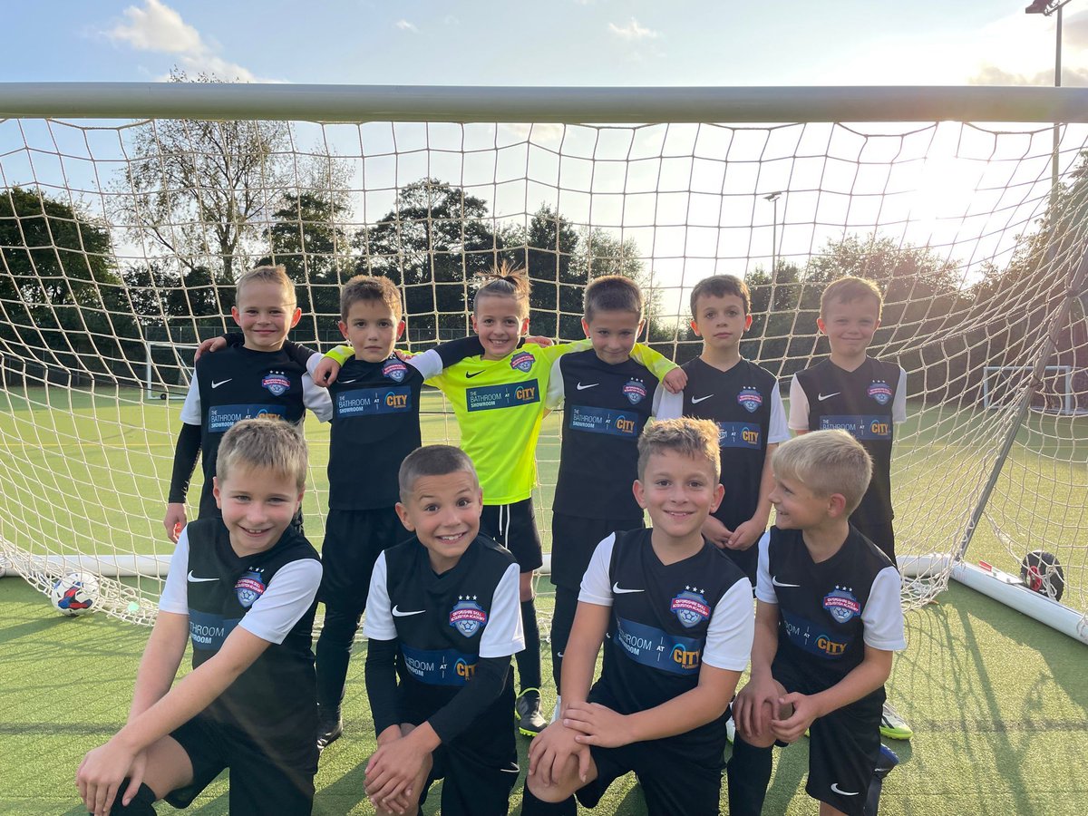 City Plumbing UK’s logo looking great on the front of our U9 Away kit. A massive thank you to the great team at City Plumbing for their support this season!