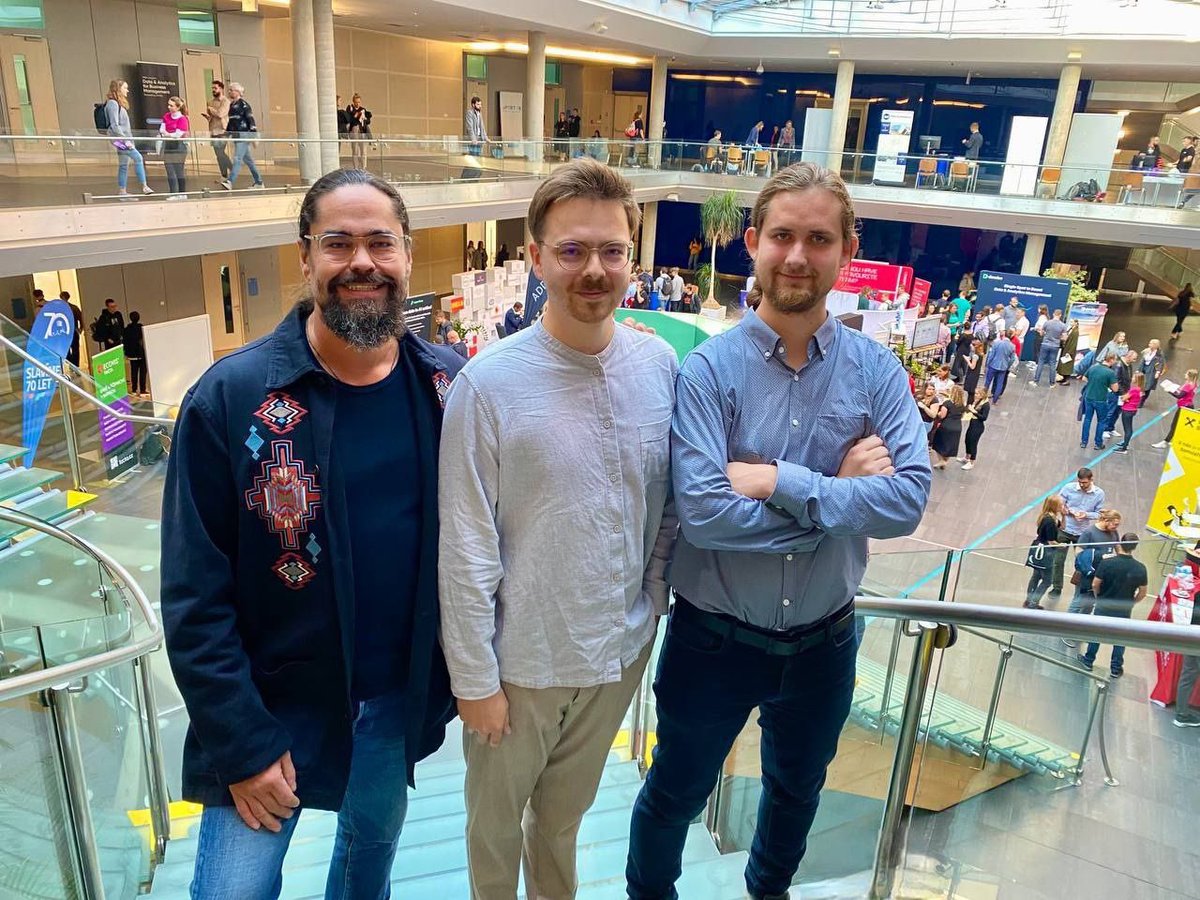 studenik's tweet photo. Lecturing about using generative #AI on and beyond the verge of ethics at KPMG Data Festival in Prague @vsecz @KPMG https://t.co/oXcVWZW5X4 #ainautes https://t.co/PNi2Ob6tiH