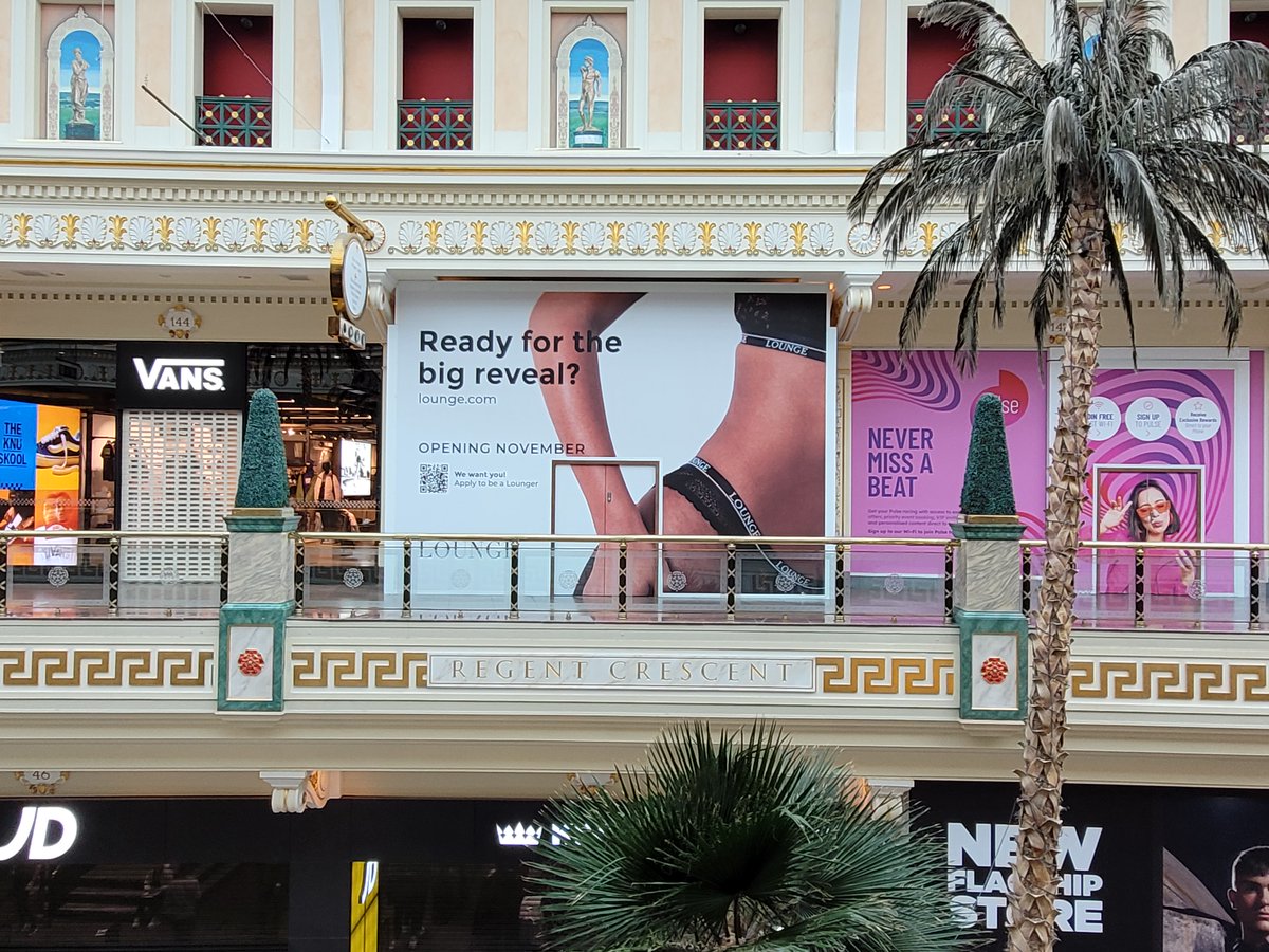 KwikKlikSystems's tweet image. The imminent 25th anniversary event at The Trafford Centre meant we had to work to a tight deadline to get this job done for Lounge. Great feedback from the client: “Looks amazing! Thank you so much for turning this around so quickly and doing such a great job!” #retailgraphics