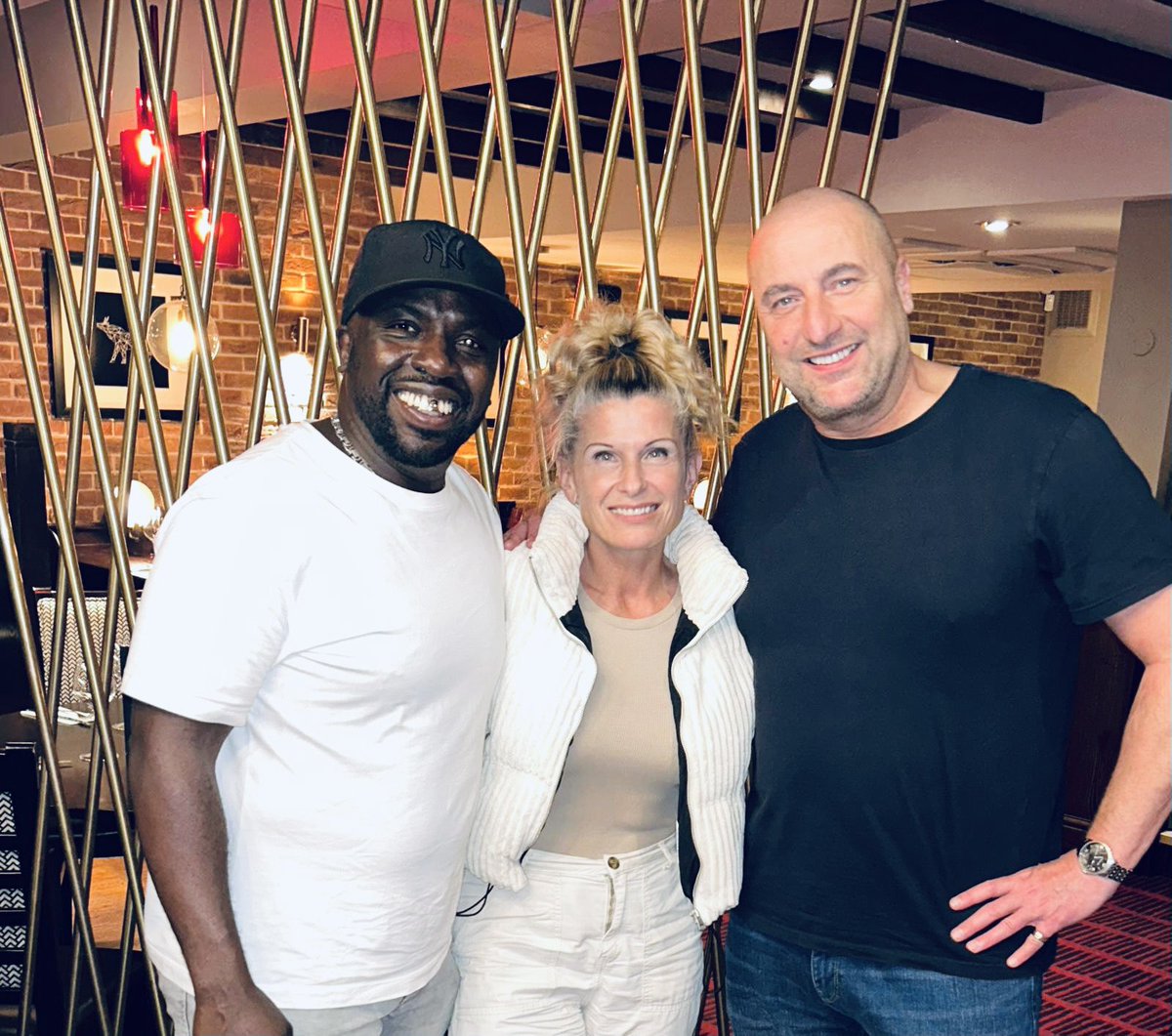 sl2jayj's tweet photo. There she is! Finally! 30 years later!! Lol.  

Had a great evening catching up with @Slipmatt &amp; Kelly formerly of @sl2, who went on to join Cappella. We reminisced for hours about life on the road in the early 90’s! So many stories haha.Great times!! 🔊🎤#sl2 #cappella #oldskool https://t.co/P9U5JYC2nu