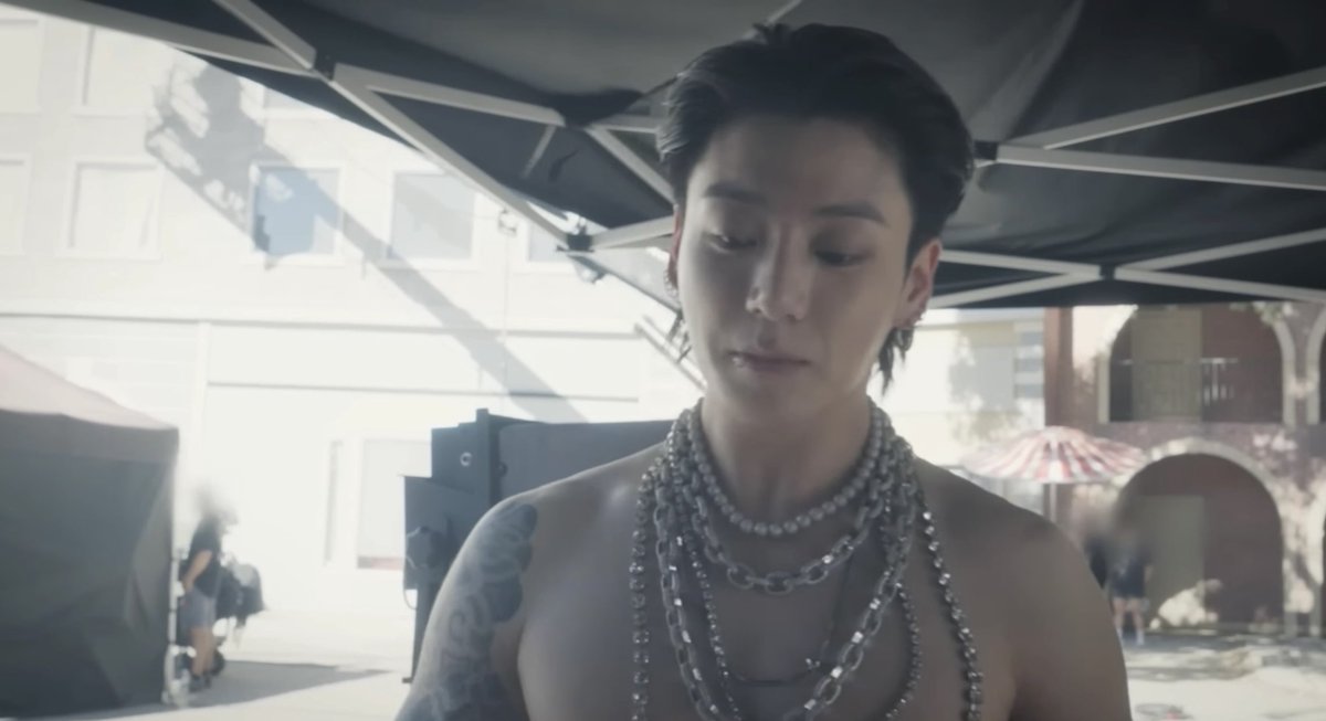 jungkook pics tweet media