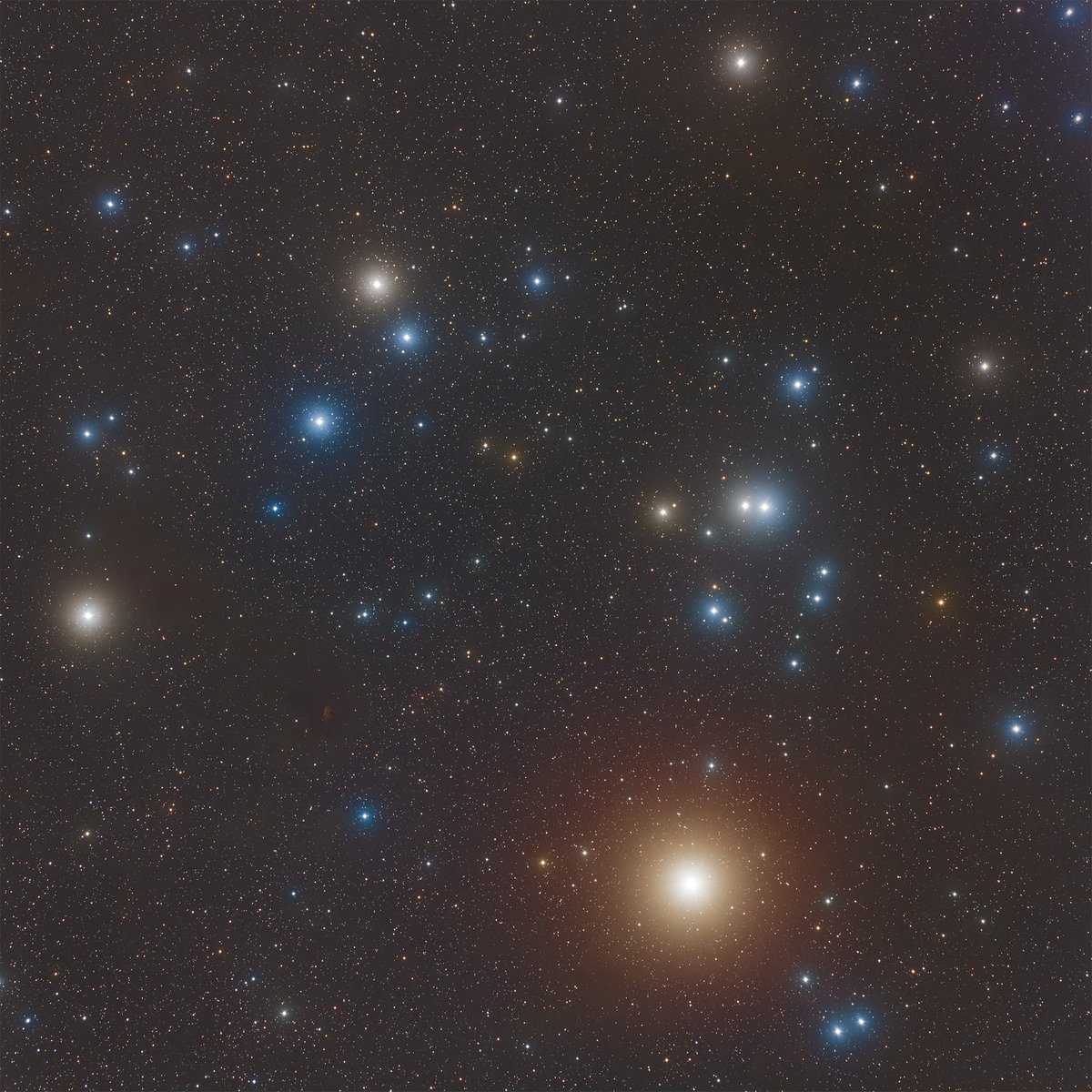 GioAlbLat's tweet photo. Hyades in real colors. Images taken with a remote telescope in Spain, processed RGB+L. #amatorialastronomy #telescope
#astronomy #astrophoto #astropics
#astrofotografia #astrophotography
#deepsky #deepskyphotography #nightpics #nightsky
#space #starshooting https://t.co/7R4rV9nV5A