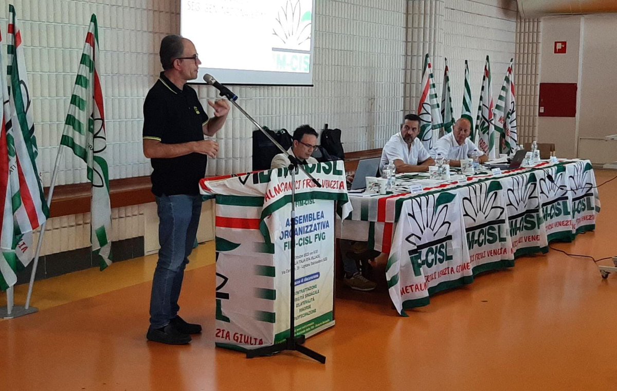 FIMCislStampa's tweet photo. #6ottobre #Benaglia all’assemblea organizzativa #FIM Friuli Venezia Giulia: “Il sindacato ha un futuro se saprà dare risposte ai nuovi bisogni di chi lavora e non ricette scontate: non basta più un sindacato che denuncia, è il tempo del sindacato come la
FIM che propone e innova” https://t.co/fZU1qMcuVb