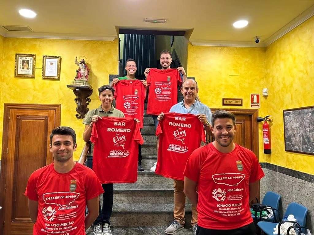 AD. LOSNAVALUCILLOS. FS tweet media