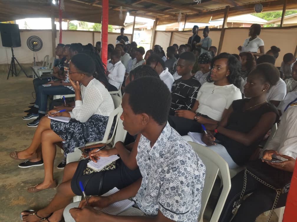 IsraelAdegbenjo's tweet photo. Day 6....π€
Blood of Jesus
I joined C3 in 2018 November @communionglobal Moro center...But the second frame is giving π«£
#7daysofconsistency
#CommunionCC
#Communionfestival https://t.co/5bW3CE8tEN