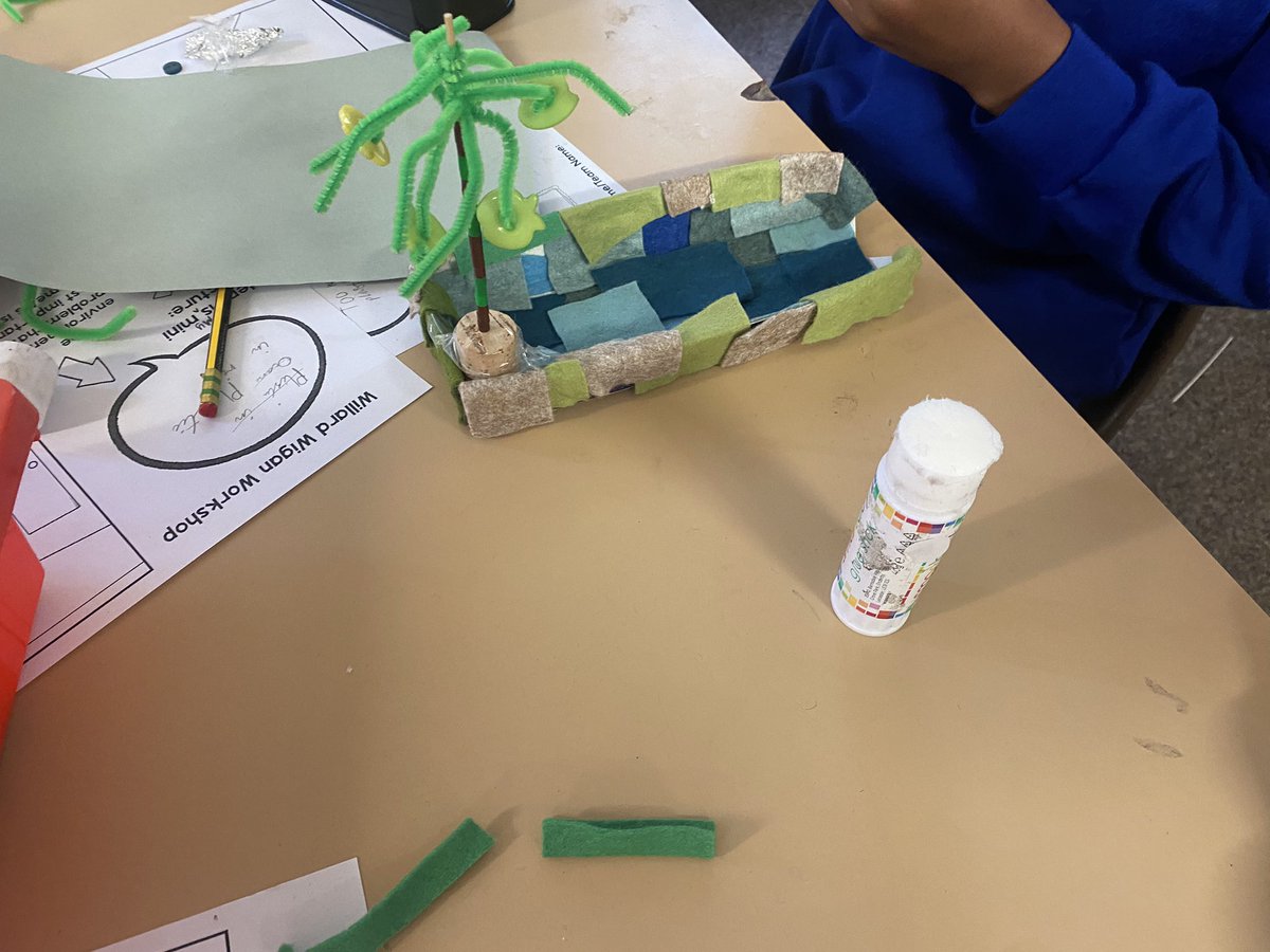 Mrs Maker tweet media