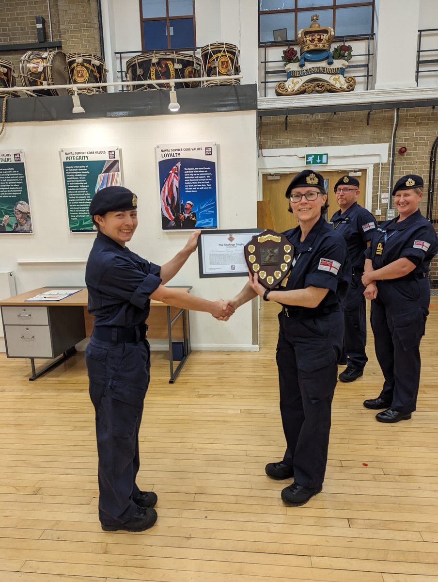 HMS FLYING FOX tweet media